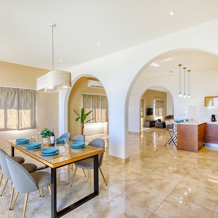 Spacious, Bright, Valley & Sea View Maisonette Xagħra エクステリア 写真