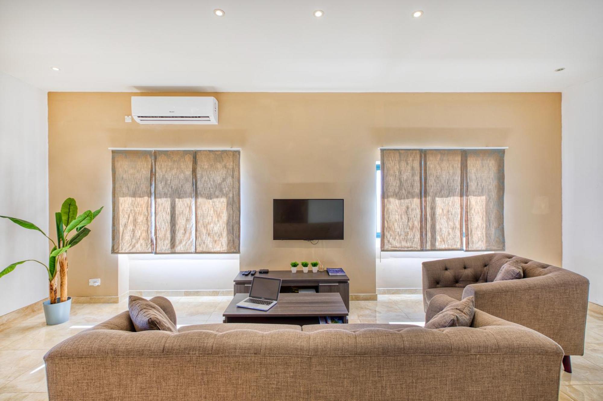 Spacious, Bright, Valley & Sea View Maisonette Xagħra エクステリア 写真