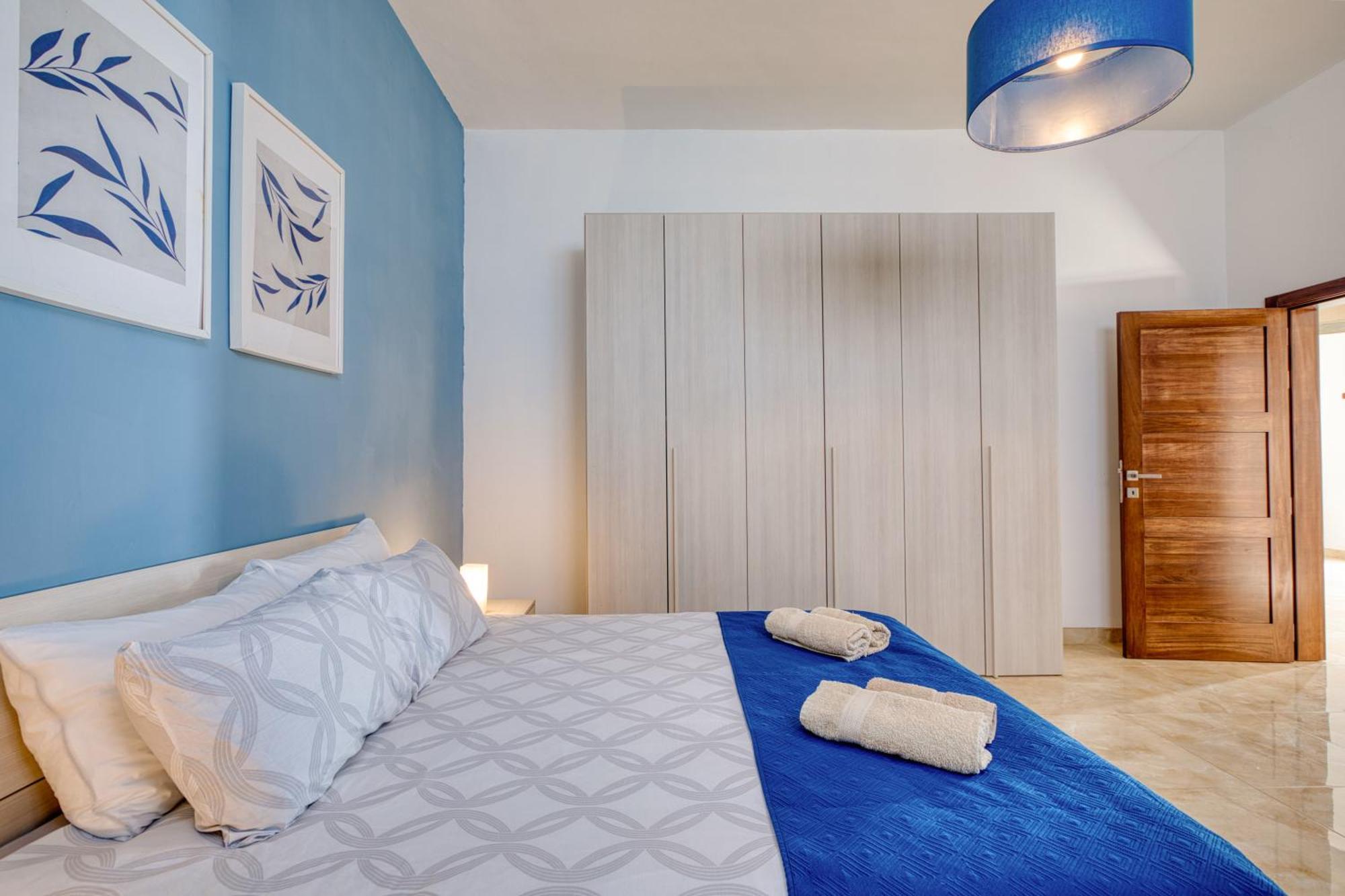 Spacious, Bright, Valley & Sea View Maisonette Xagħra エクステリア 写真