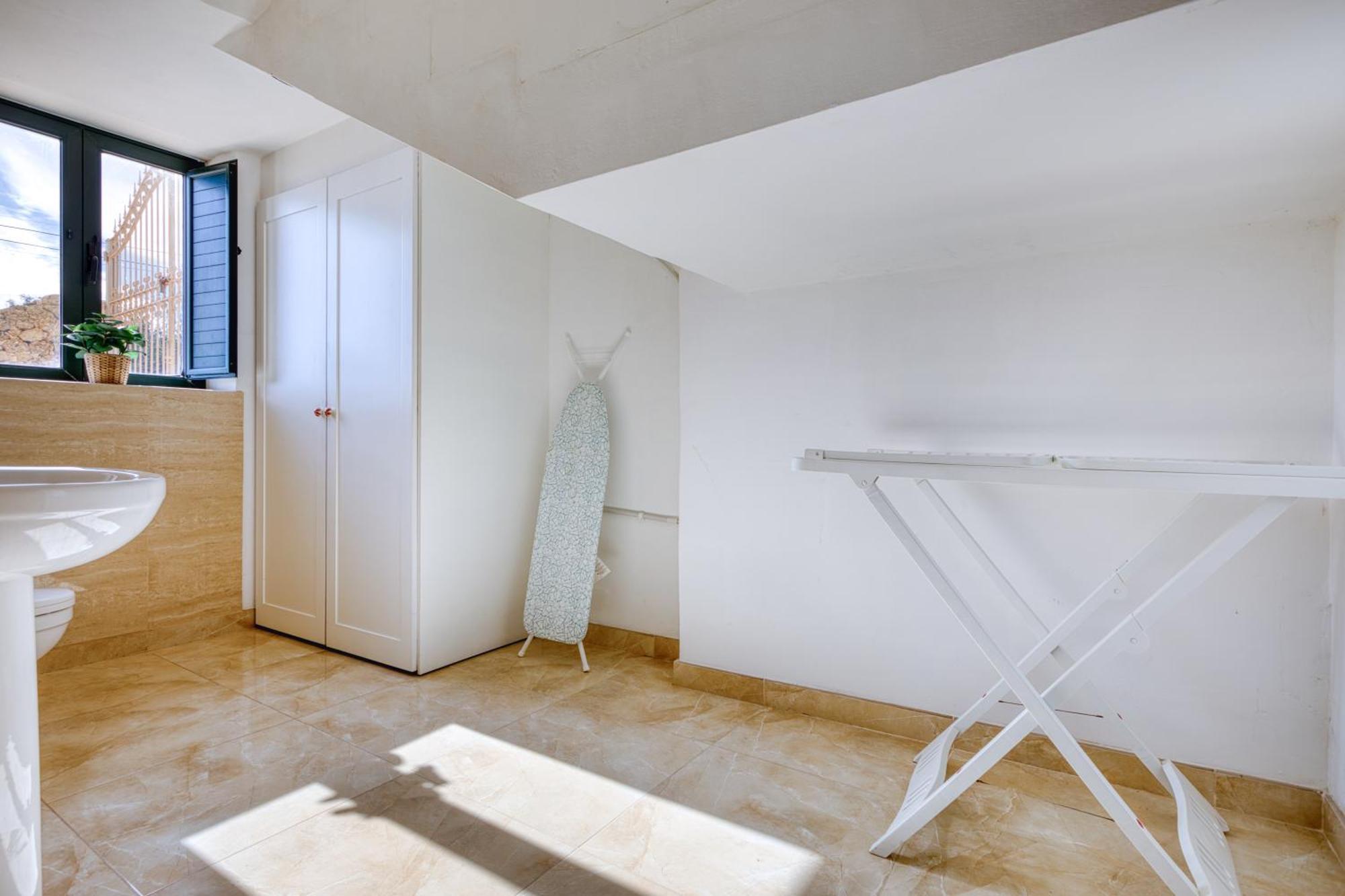 Spacious, Bright, Valley & Sea View Maisonette Xagħra エクステリア 写真