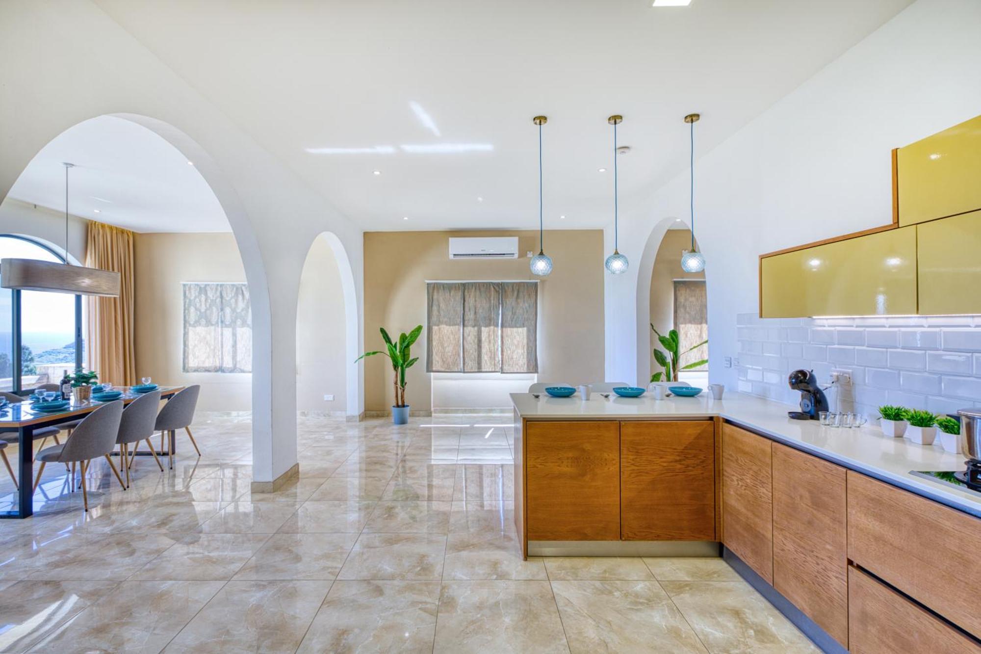 Spacious, Bright, Valley & Sea View Maisonette Xagħra エクステリア 写真