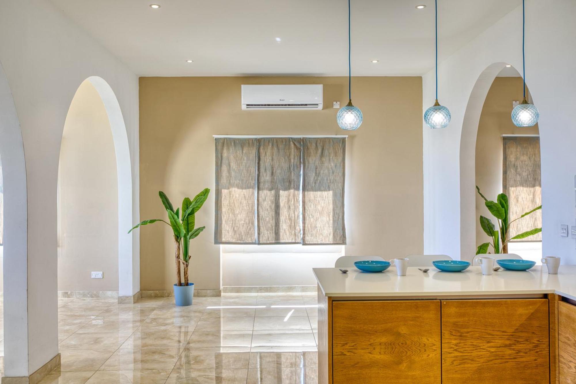 Spacious, Bright, Valley & Sea View Maisonette Xagħra エクステリア 写真